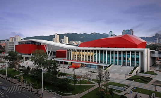 節(jié)能型電子機(jī)箱在工藝制作上的突出特點(diǎn)